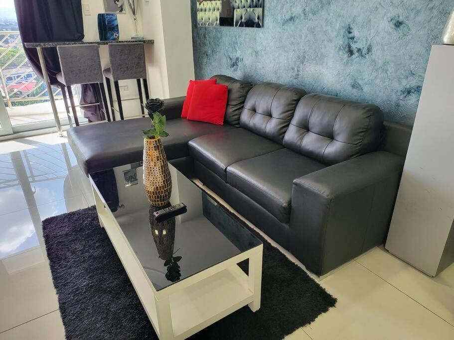 Kandi Tower 3, Premium 1Br With 2Cr & 2 Balcony. Ángeles Extérieur photo